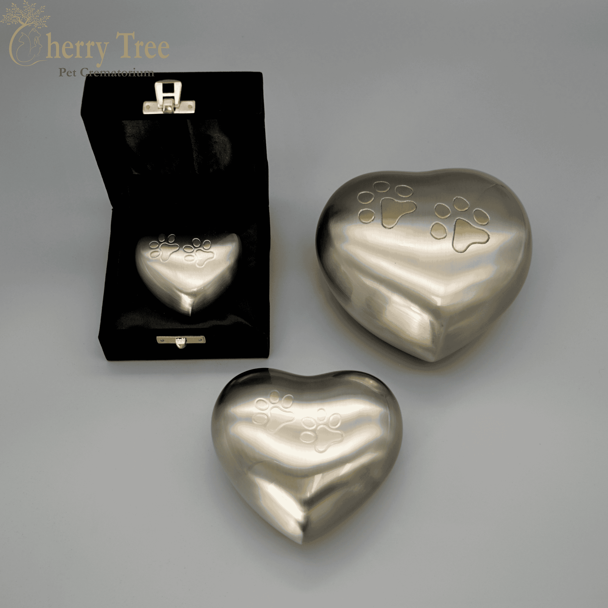 Silver Heart (Medium)
