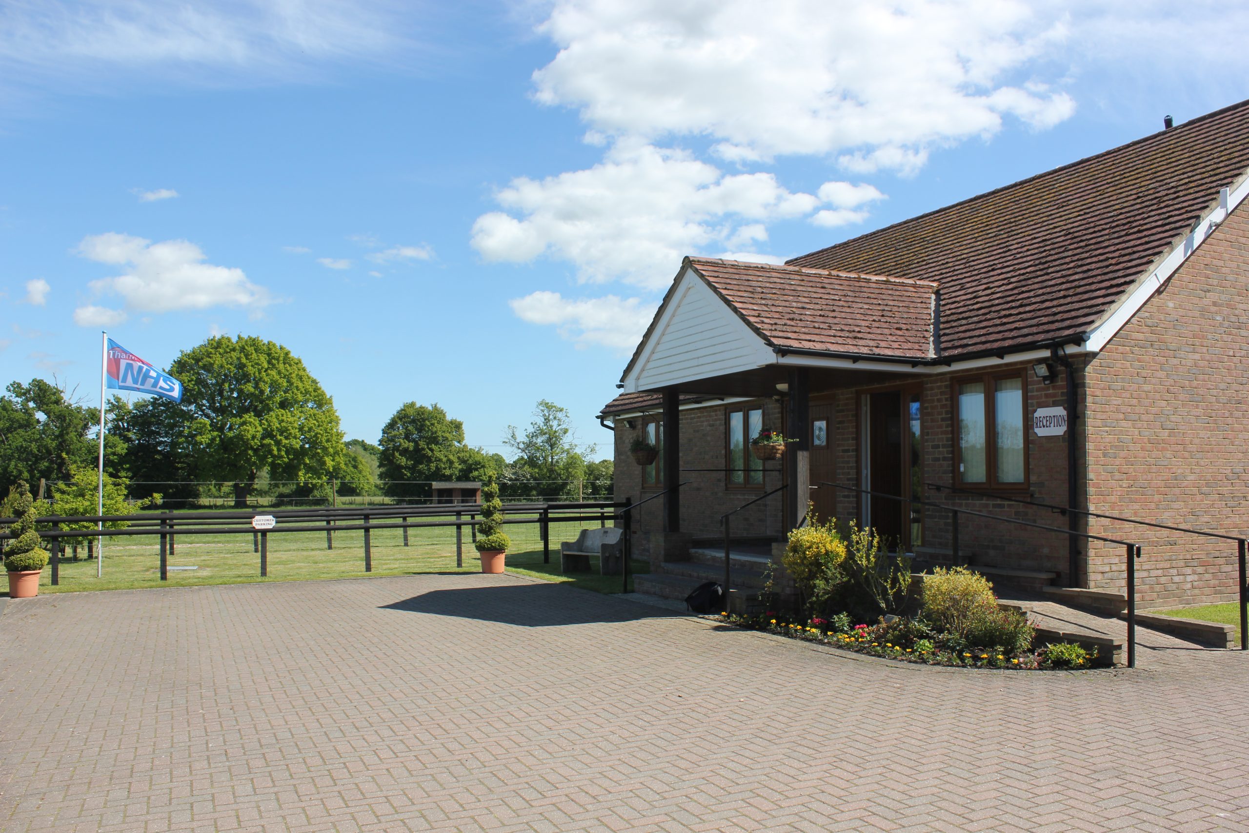The reception building and grounds at Cherry Tree